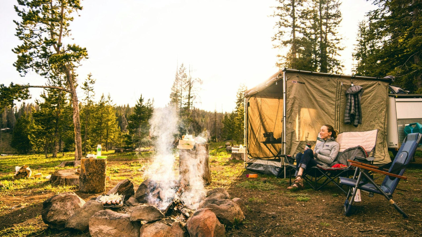 Choosing the Best Portable Solar Panels for Your Summer Camping